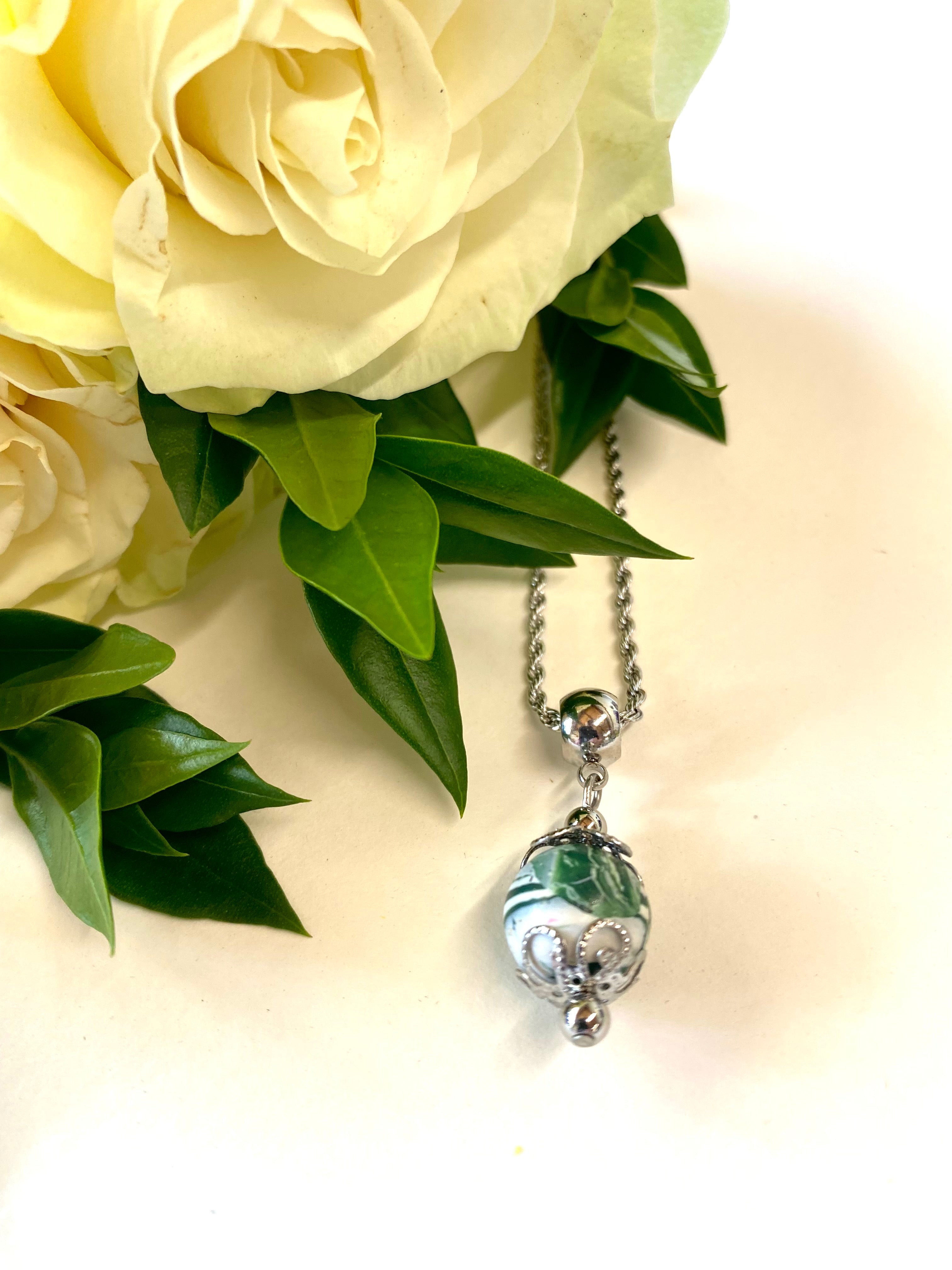 White Rose and Myrtle Bloom Bead Necklace